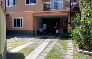 Excelente casa Duplex no Bairro Peixoto