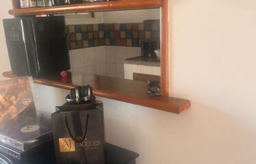 Casa com 2 Quartos e 2 banheiros à Venda, 103 m².