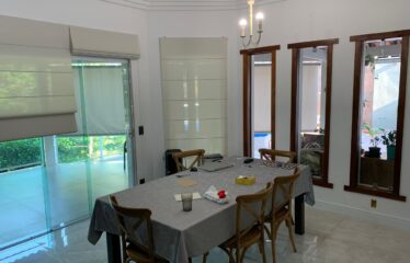Casa dentro de condomínio em Piratininga