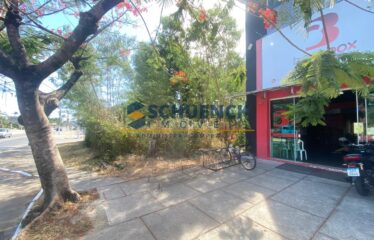 Terreno à Venda, 500 m² esquina Av. Central