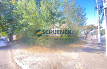 Terreno à Venda, 500 m² esquina Av. Central