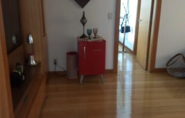 Encante-se com esta magnífica residência de 340m², pensada para oferecer o máximo de bem-estar, funcionalidade e estilo!