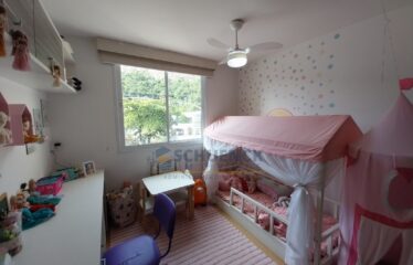 Excelente apartamento próximo à entrada de Itacoatiara – 3 quartos, super amplo