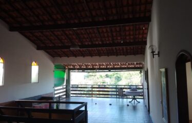 Casa ampla com lazer completa próxima à entrada de Itacoatiara!