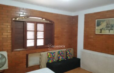 Casa ampla com lazer completa próxima à entrada de Itacoatiara!