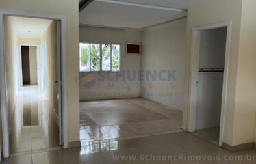 Oportunidade Única! Casa Linear de Esquina em Condomínio Fechado de Alto Padrão!