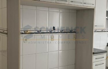 Oportunidade Única! Casa Linear de Esquina em Condomínio Fechado de Alto Padrão!