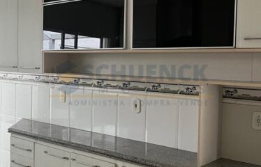 Oportunidade Única! Casa Linear de Esquina em Condomínio Fechado de Alto Padrão!