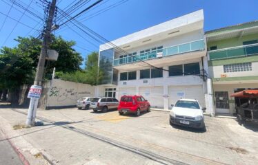 Excelente loja para locação na Avenida Central.