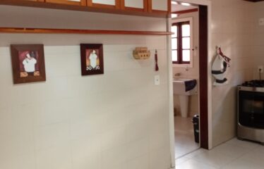 Excelente Casa Linear em Condomínio – Conforto, Espaço e Sofisticação – SC0704