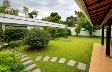 VIVA O MELHOR DE CAMBOINHAS! CASA COM 4 QUARTOS – SC0705