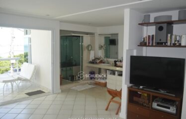 Maravilhosa mansão na Praia de Itacoatiara, Frente ao Mar! SC0495